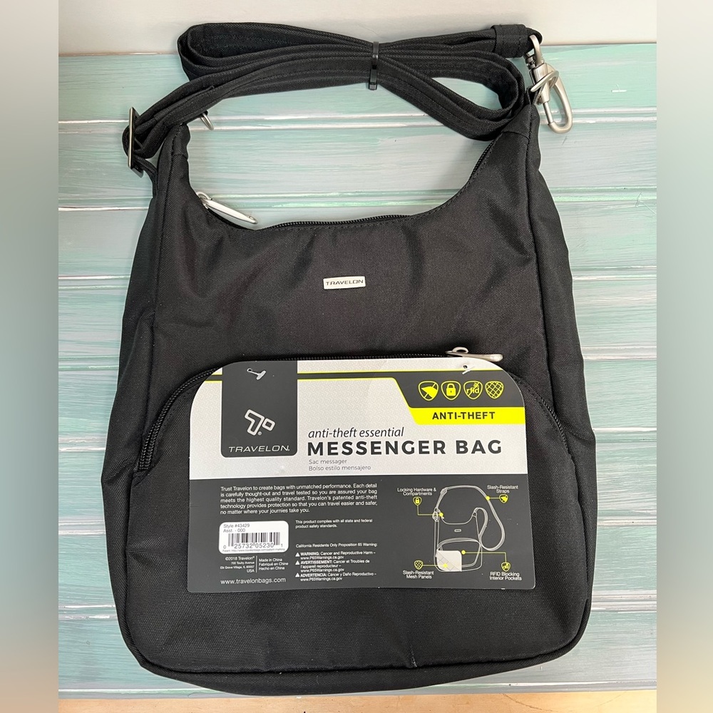 Travelon Messenger Bag New With Tags